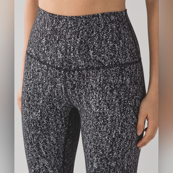 Lululemon Wunder Under Pant (Hi-Rise) Luon Suited Jacquard Black White - Picture 3 of 5